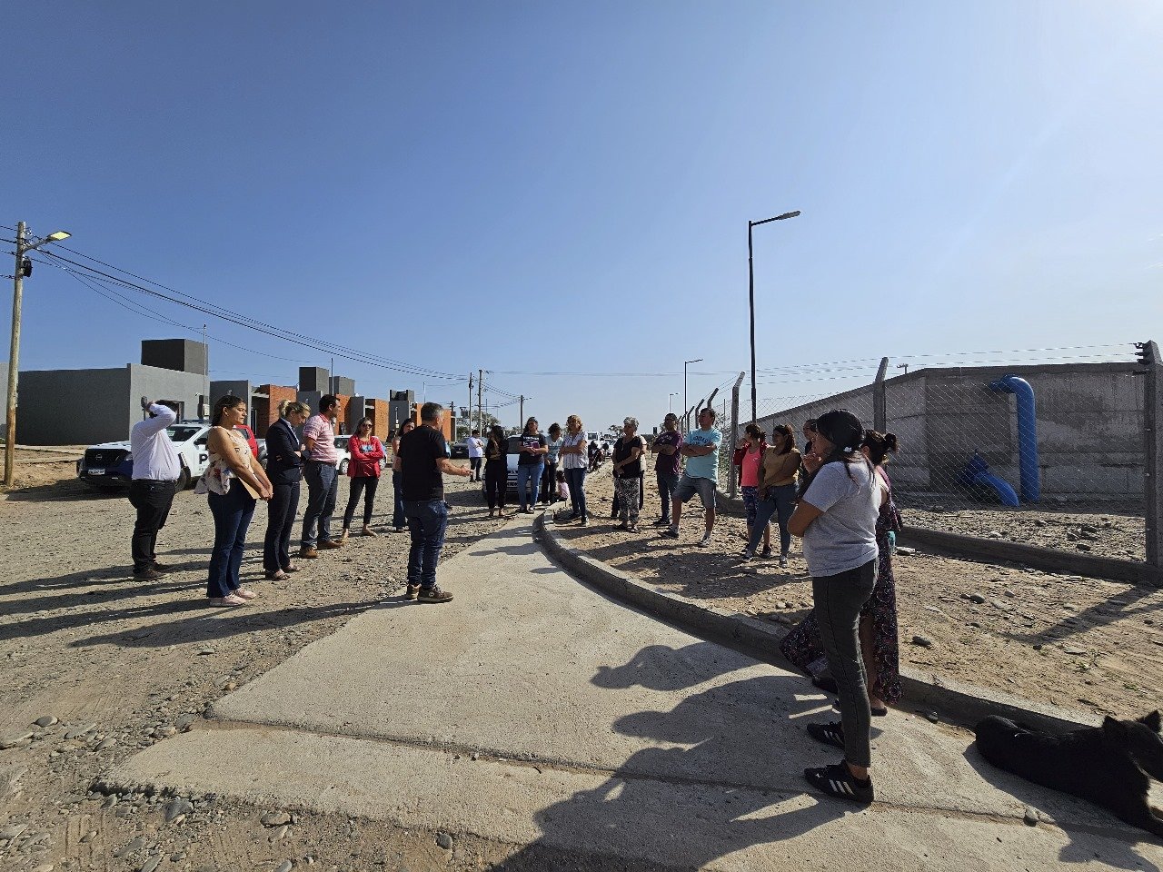 Vecinos de Valle Chico y Barrio Ojo de Agua se informaron sobre obras para mejorar el servicio