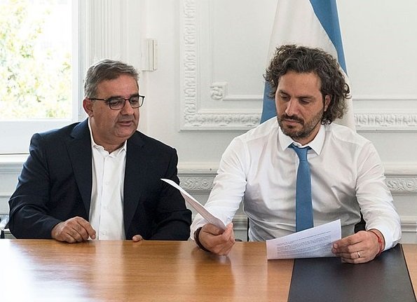 1200px-Cafiero_y_Todesca_con_Jalil_y_Sáenz