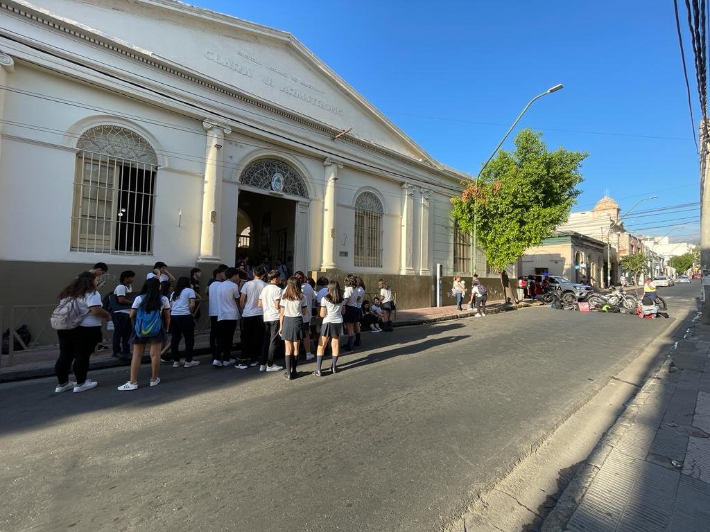 Estudiantes encja
