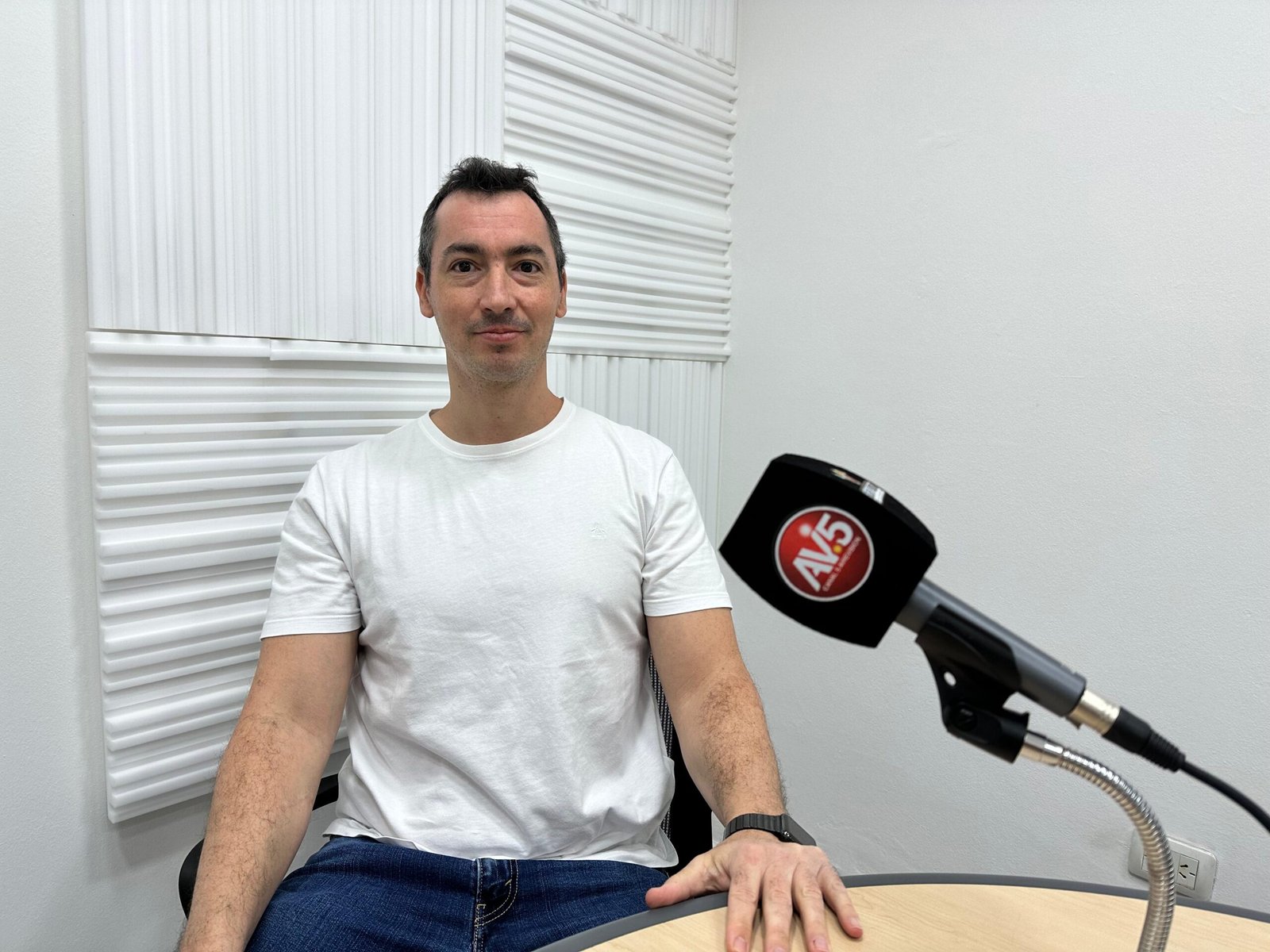 Peritarán el celular del diputado electo Javier Galán en el marco del escándalo del MID