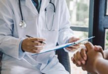 Las prepagas empezaron a informar los aumentos para las cuotas de abril