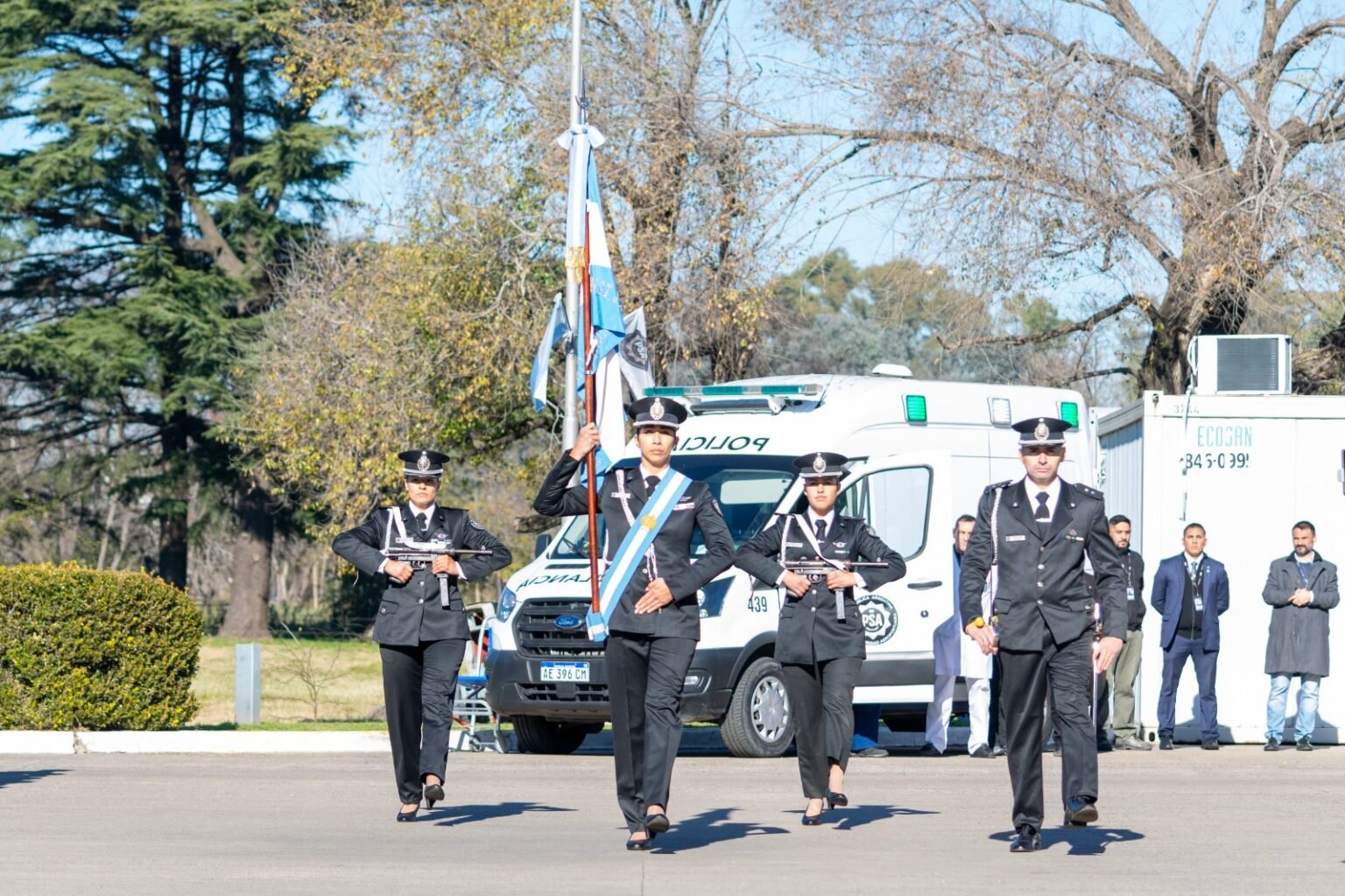 Cadetes de la PSA juraron lealtad a la Bandera y renovaron su ...