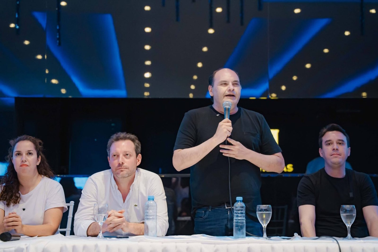 Fuerte respaldo de Gustavo a los candidatos de Fuerza Patria