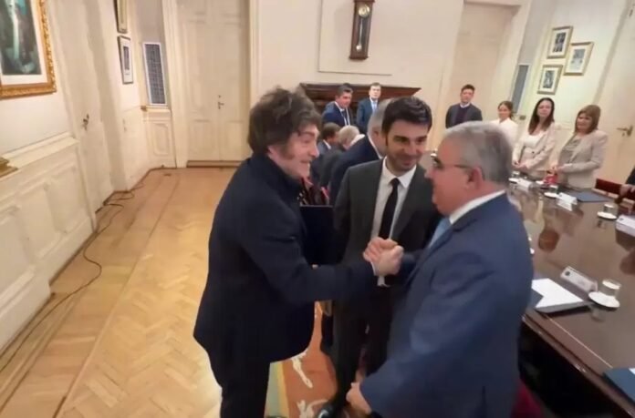 d3d7554d-74e8-4173-a627-4712dbfe86b0