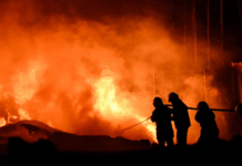 Explosión en Ezeiza: comienzan las pericias para determinar las causas del incendio en el parque industrial