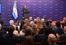 Milei llegó a Miami: hablará en un foro global y participará de una gala conservadora en Palm Beach