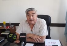 Acuña cuestionó la demora en el ingreso del proyecto de Presupuesto a Diputados