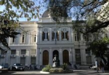 La Universidad Nacional de La Plata suspendió actividades luego de un correo que anunciaba una “masacre”