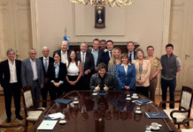 Hay malestar entre los funcionarios por el congelamiento de los sueldos y piden que Milei dé un aumento