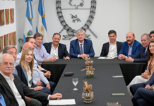 Gobernadores del PJ reclamaron un “federalismo inclusivo” y denunciaron el desfinanciamiento de las provincias