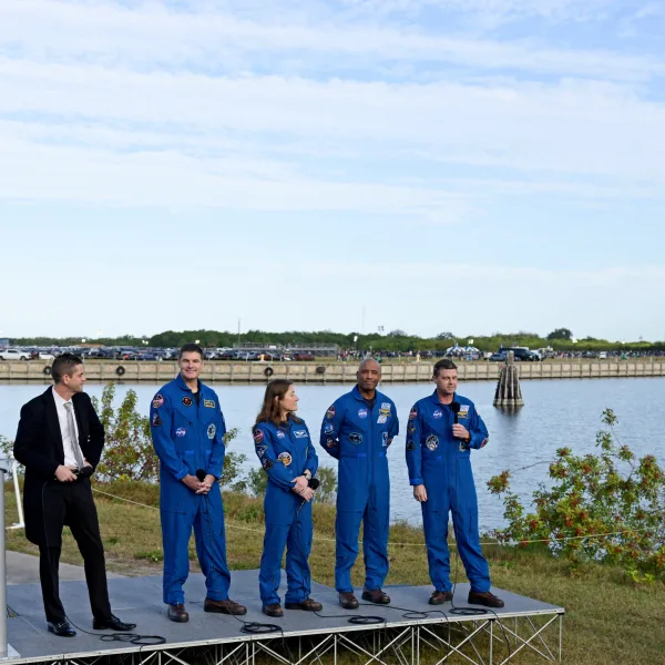 20260117t153834z_663219781_rc233jahrnaq_rtrmadp_3_space-moon-artemis9270_sq