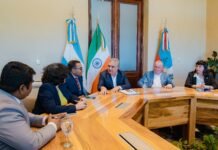 El Gobernador recibió al nuevo CEO de KABIL para analizar el avance del proyecto de exploración de litio en Fiambalá