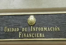 La UIF ordenó el congelamiento de activos en una investigación por presunto financiamiento de armas