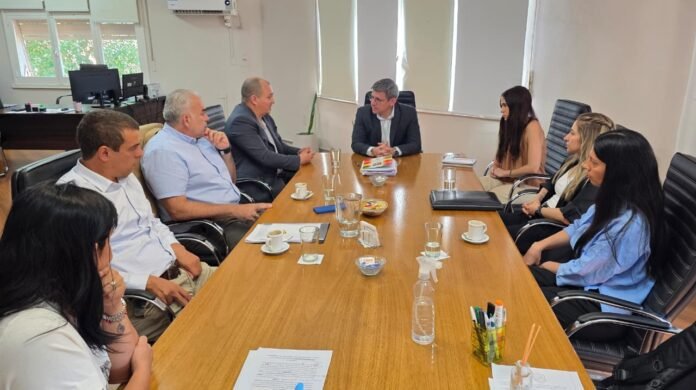 ARCAT y la Cámara Minera avanzan en el diálogo sobre política tributaria (1)