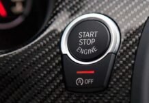 Trump impulsa eliminar un botón de los autos que podría ahorrar miles de dólares a los conductores