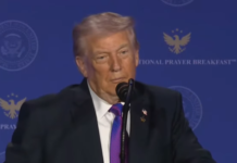 Trump anuncia plan para reinaugurar la nación de Estados Unidos como “Una nación bajo la cobertura de Dios” en su 250 aniversario