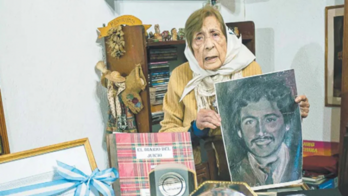 Sara “Coca” Luján