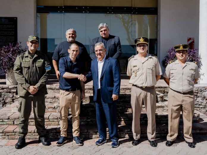 a168ff1c-2004-49aa-ba5c-25373f2fc88c