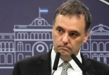 Imputado y bajo investigación: el patrimonio de Manuel Adorni en la mira judicial