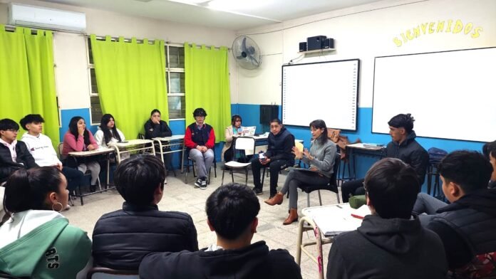 f1f9fac0-b788-47f4-8553-56b7d7c5271a