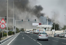 El régimen de Irán lanzó una nueva oleada de drones y misiles contra los países del Golfo