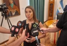 Roldán pidió priorizar la calidad y advirtió sobre convocatorias no oficiales para el Poncho 2026