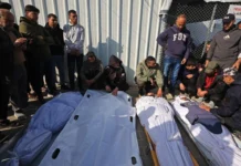 Ataque en Gaza en medio de negociaciones: un dron israelí lanzó misiles y dejó al menos siete muertos