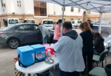 Mendoza puso en marcha el “AutoVac”: vacunación sin bajar del auto