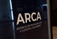 La recaudación tributaria volvió a caer en marzo y acumula ocho meses en baja real