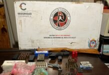 Golpe al narcomenudeo en la Capital: secuestran más de 6 kilos de droga, armas y $7 millones en operativos simultáneos