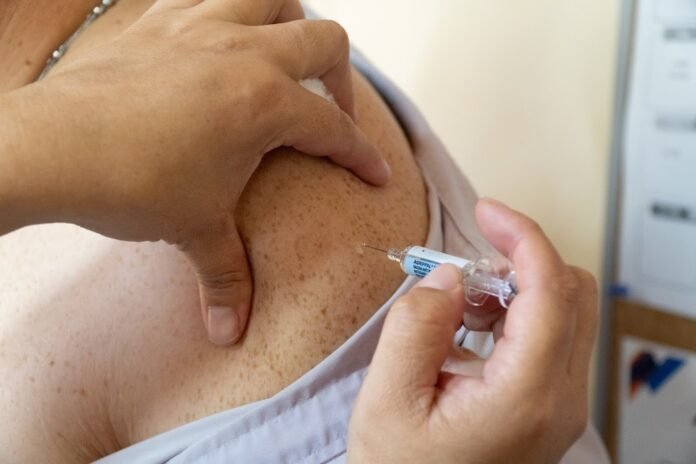 Foto archivo. Catamarca recibirá 9.600 nuevas dosis de la vacuna antigripal (1)