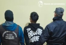 Personal policial detuvo a un joven, secuestró Marihuana, celulares, una moto y otros elementos en un allanamiento contra el narcomenudeo en Santa María
