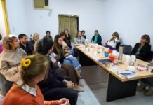 Fortalecen la asistencia a mujeres, varones y diversidades en Salud Mental