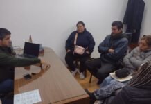 Reclamo por los estacionamientos del Poncho: concejales de La Libertad Avanza recibieron a trabajadores