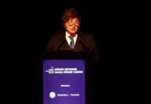 Milei volvió a cargar contra los medios y denunció “ataques injustos” contra su Gobierno