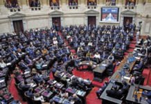 Diputados: la oposición no consiguió quórum y se frustró la sesión por la interpelación a Adorni