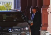 Renunció Manuel Adorni