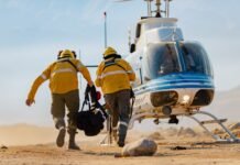Intenso operativo para contener un incendio forestal cerca del Parque Nacional Aconquija