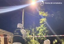 Conmoción en La Chacarita: hallan muerta a una mujer y su hijo quedó demorado como principal sospechoso