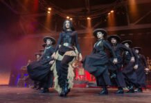 Cazzu encandiló con su voz en su debut en la Fiesta del Poncho