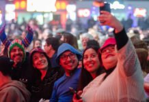 El Día del Amigo se celebra en el Poncho con el debut de un festival formato sunset
