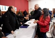 El intendente Gustavo Saadi se reunió con vecinos de Banda de Varela para atender reclamos y planificar obras