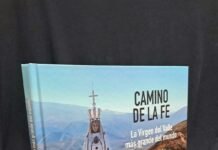 Walter D’Agostini presenta en el Poncho el libro que narra la creación del Camino de la Fe