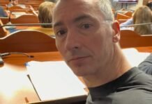 Este diputado se autodestruirá en cinco segundos