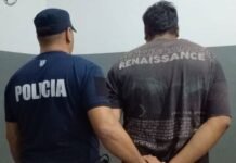 Un hombre fue detenido tras atacar a otra persona en el Oeste capitalino