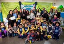 El intendente Saadi recorrió la Expo Educativa 2026 en la Escuela Municipal N.º 2 y destacó la labor docente