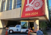 El histórico papamóvil de Juan Pablo II será exhibido al público en Buenos Aires