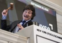 Wall Street reduce su exposición en Argentina por la caída del apoyo al Gobierno
