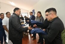 Salud entregó indumentaria al personal del Hospital San Juan Bautista