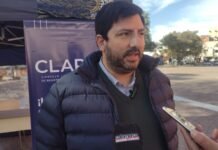 El Registro Civil acercó un móvil de documentación a la Plaza 25 de Mayo